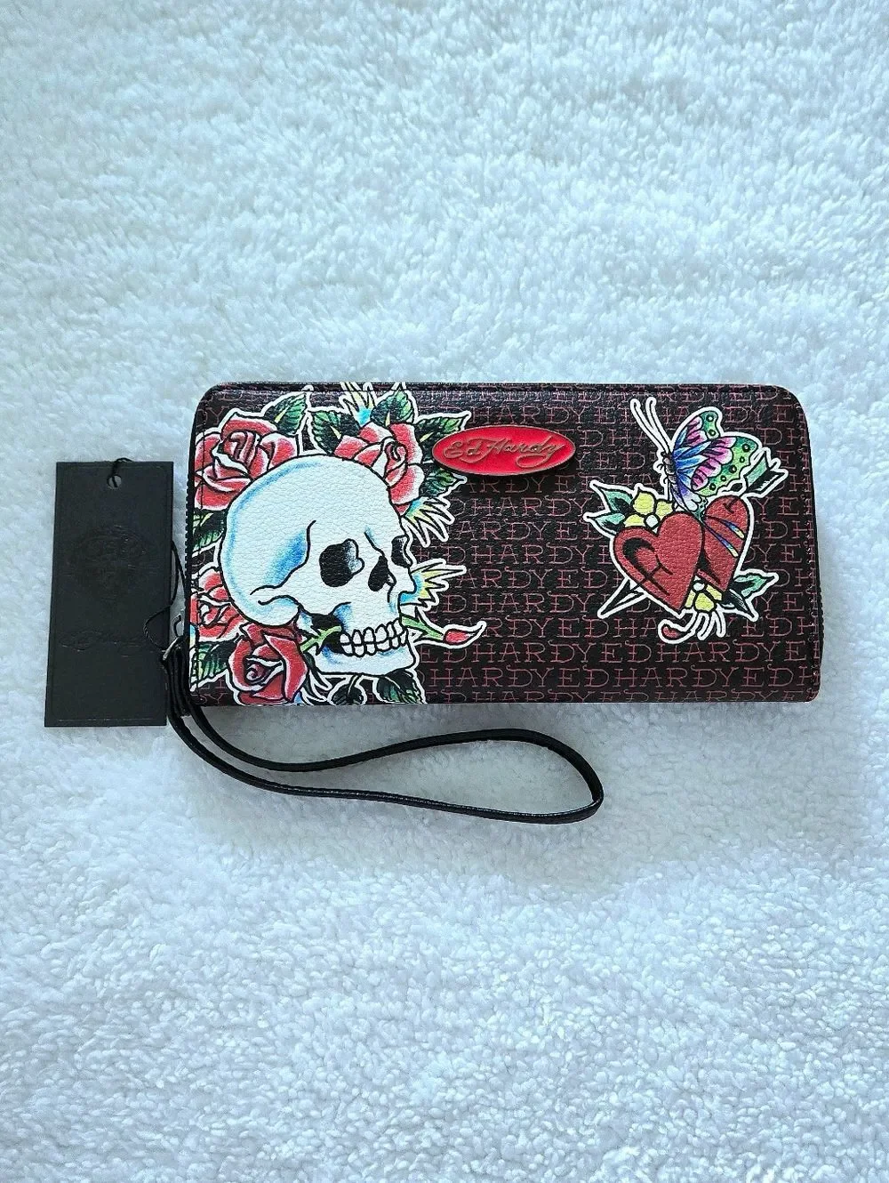Ed Hardy Skulls💀, Roses🌹 and Hearts❤️ Wallet  - NWT